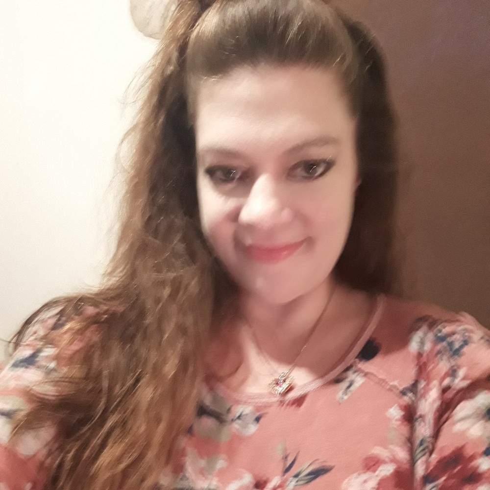 Meet your Posher, Becky
